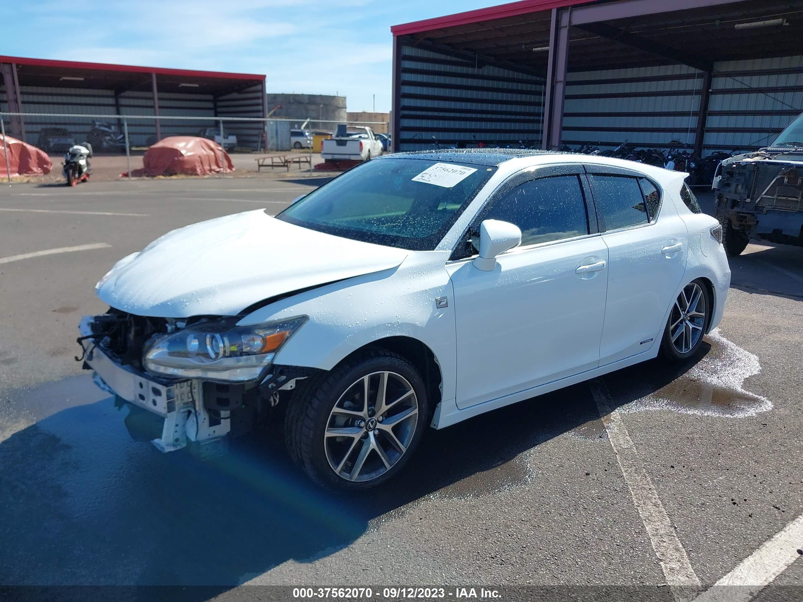 Photo 1 VIN: JTHKD5BH5F2245448 - LEXUS CT 