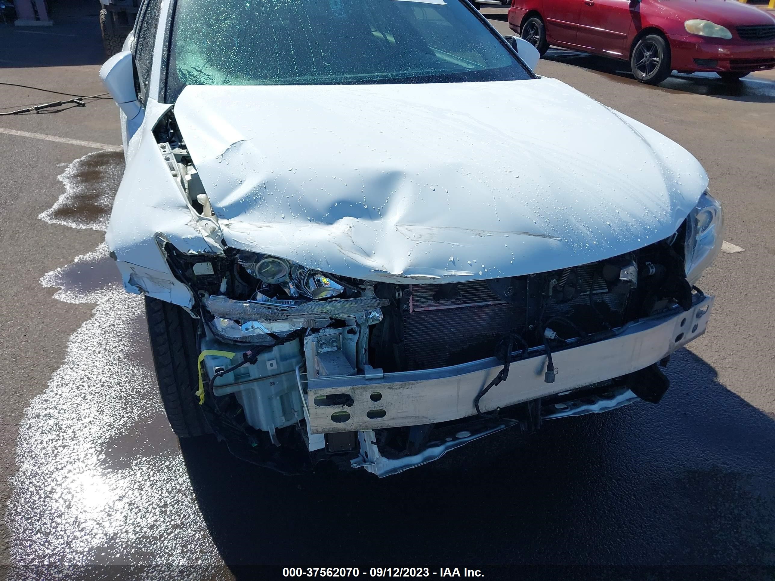 Photo 5 VIN: JTHKD5BH5F2245448 - LEXUS CT 