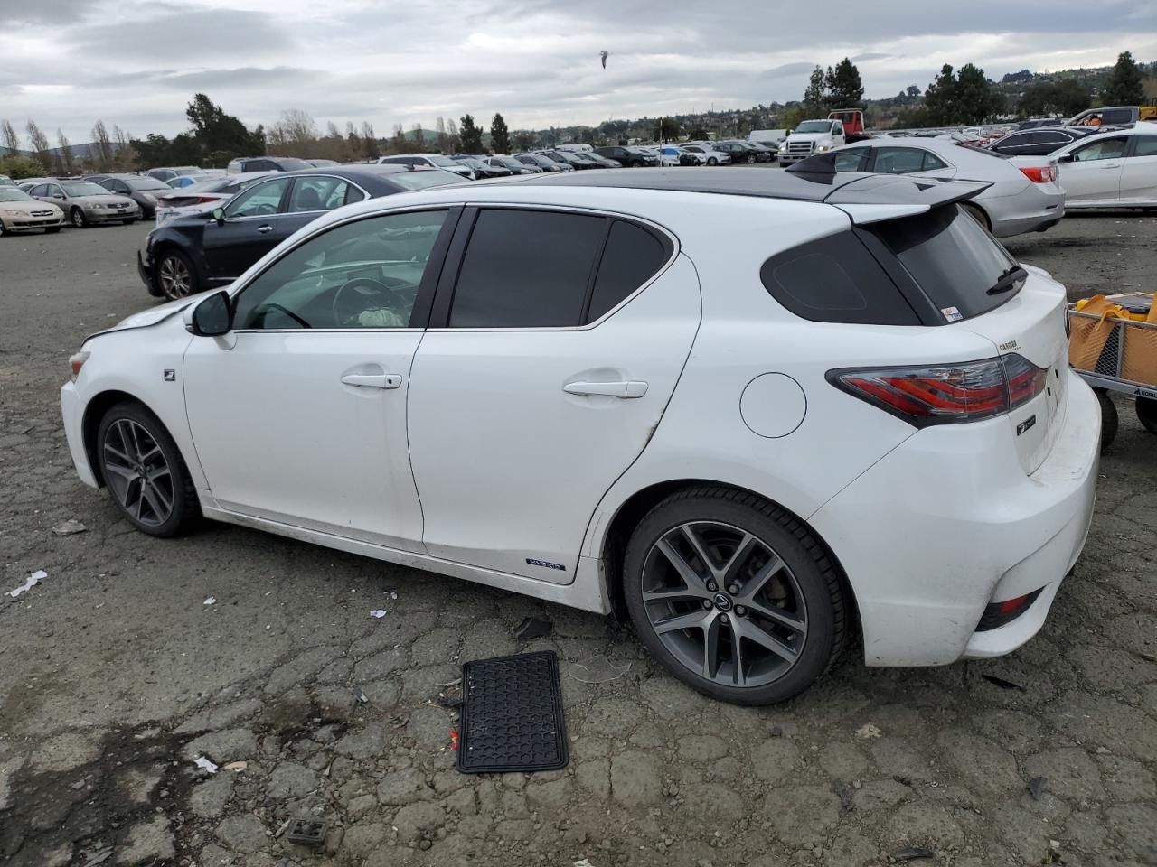 Photo 1 VIN: JTHKD5BH5H2295141 - LEXUS CT 