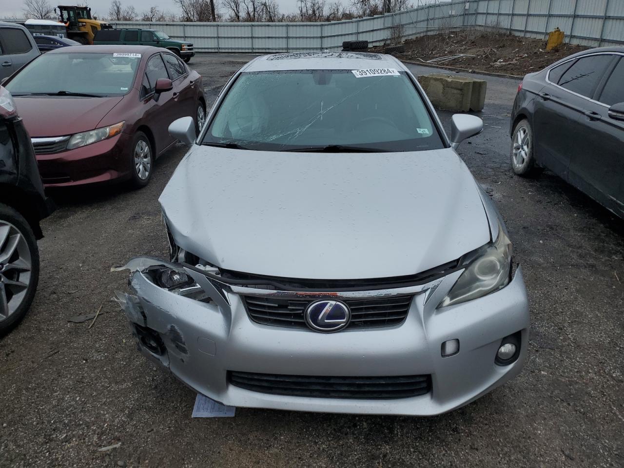 Photo 4 VIN: JTHKD5BH6C2074382 - LEXUS CT 