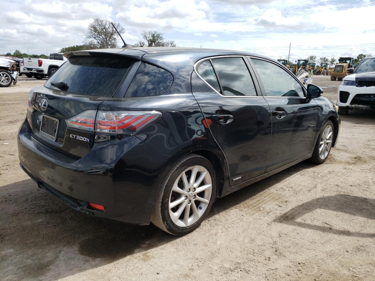 Photo 2 VIN: JTHKD5BH6C2114475 - LEXUS CT 