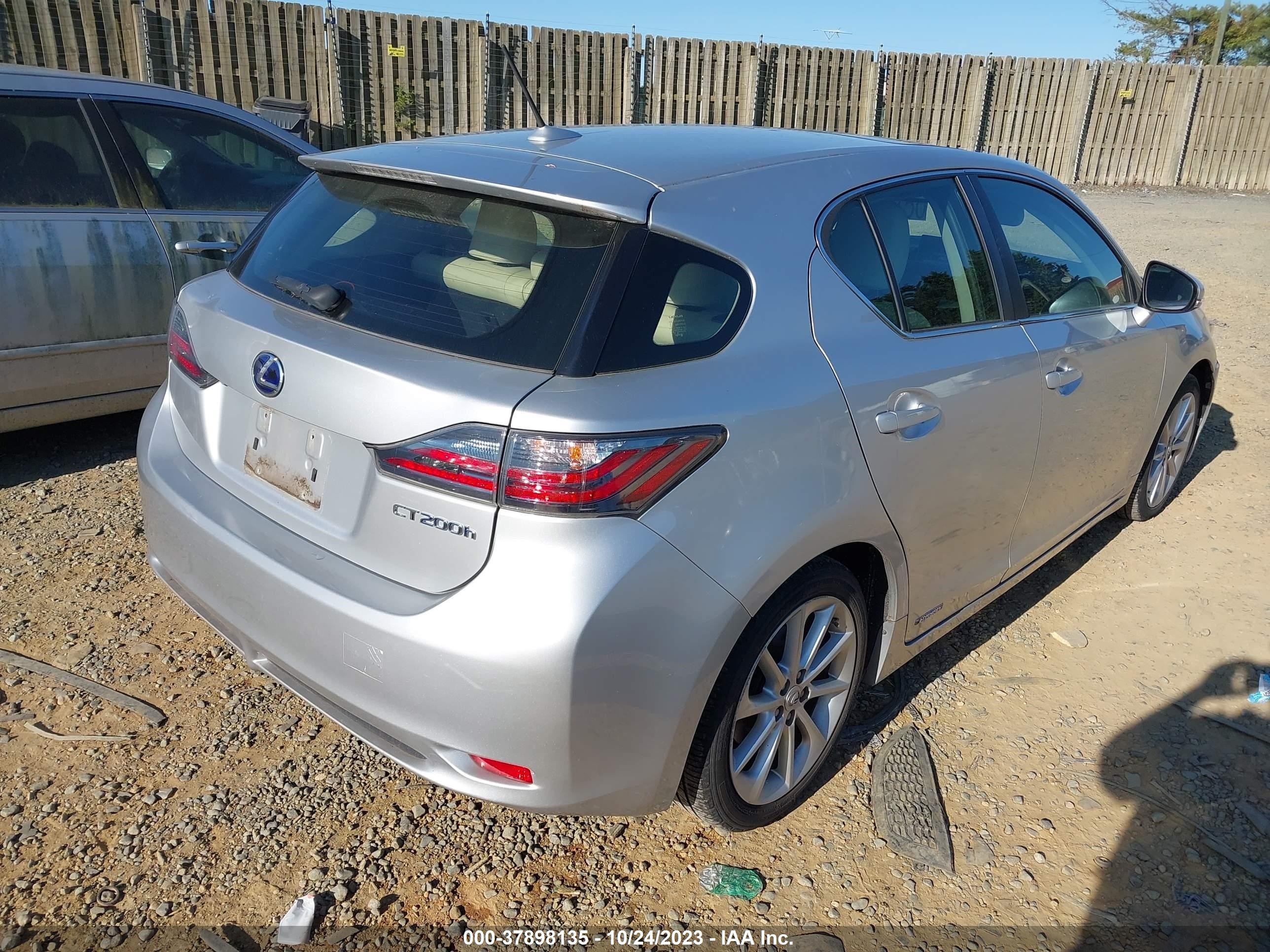 Photo 3 VIN: JTHKD5BH6D2159885 - LEXUS CT 