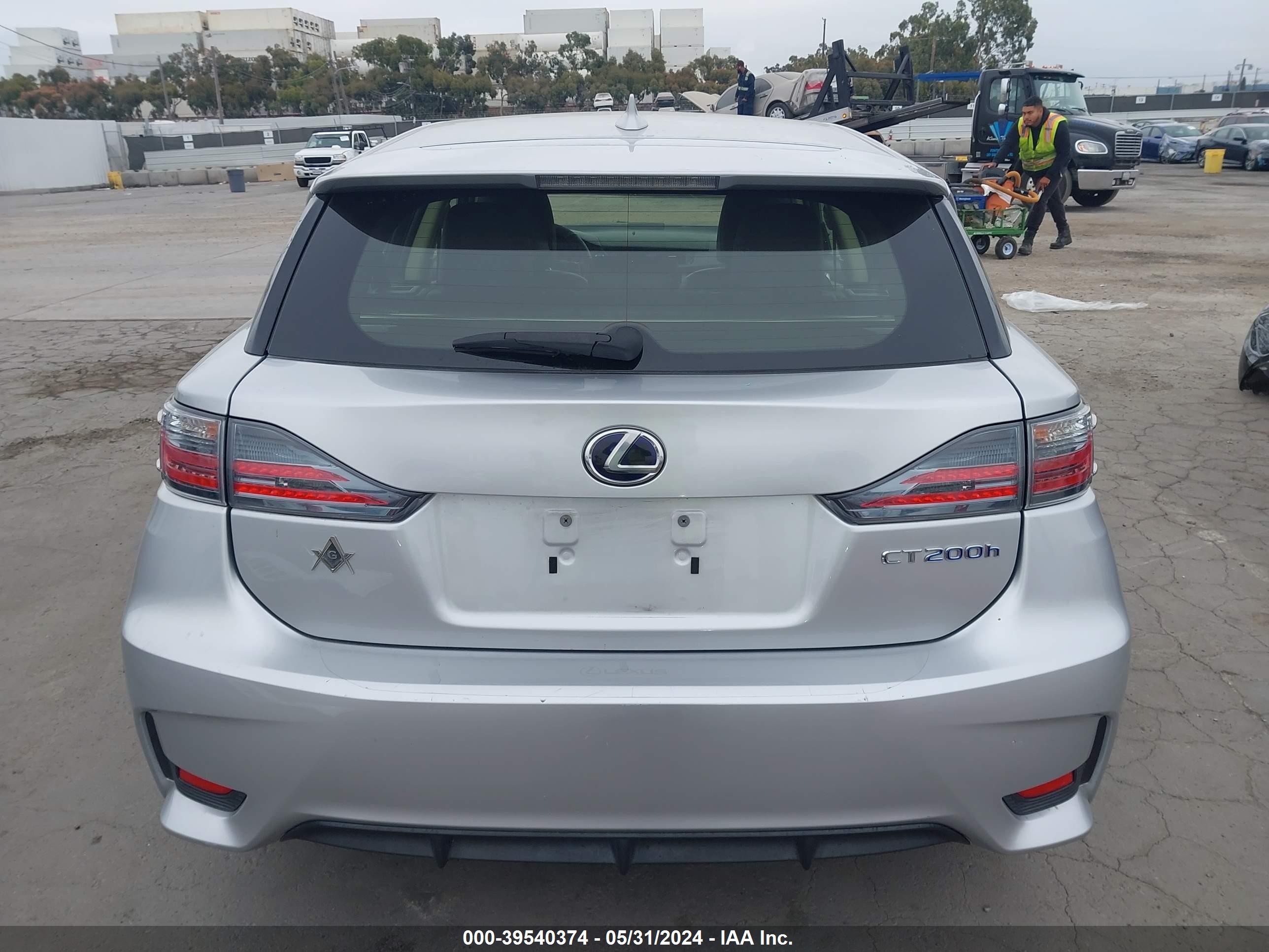 Photo 15 VIN: JTHKD5BH6G2257965 - LEXUS CT 