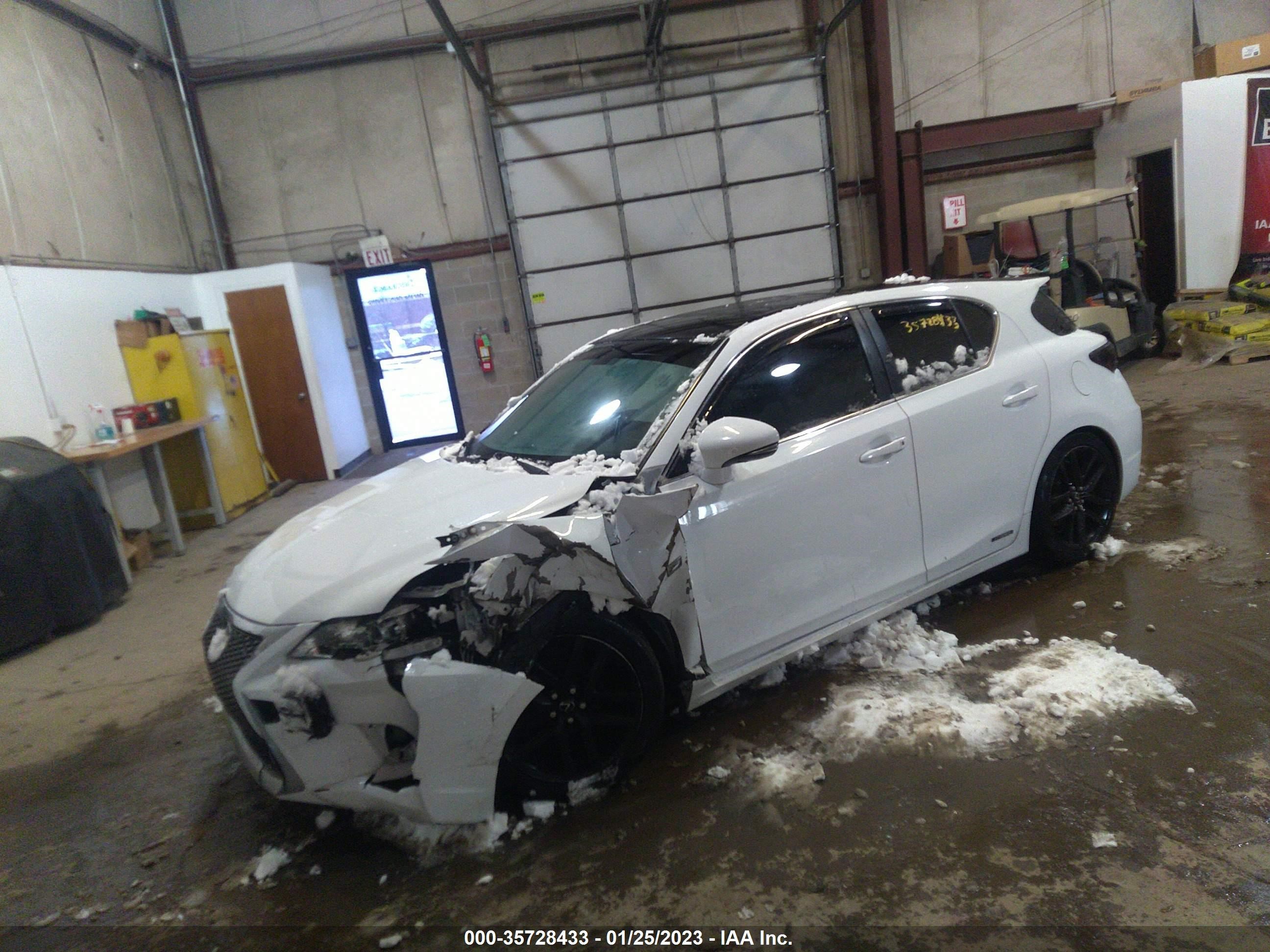 Photo 1 VIN: JTHKD5BH7E2174493 - LEXUS CT 