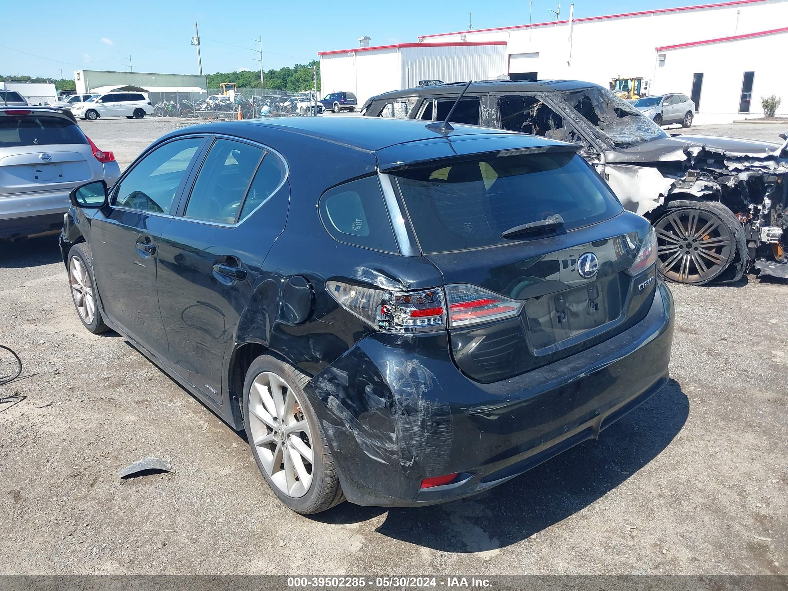 Photo 2 VIN: JTHKD5BH8C2107236 - LEXUS CT 