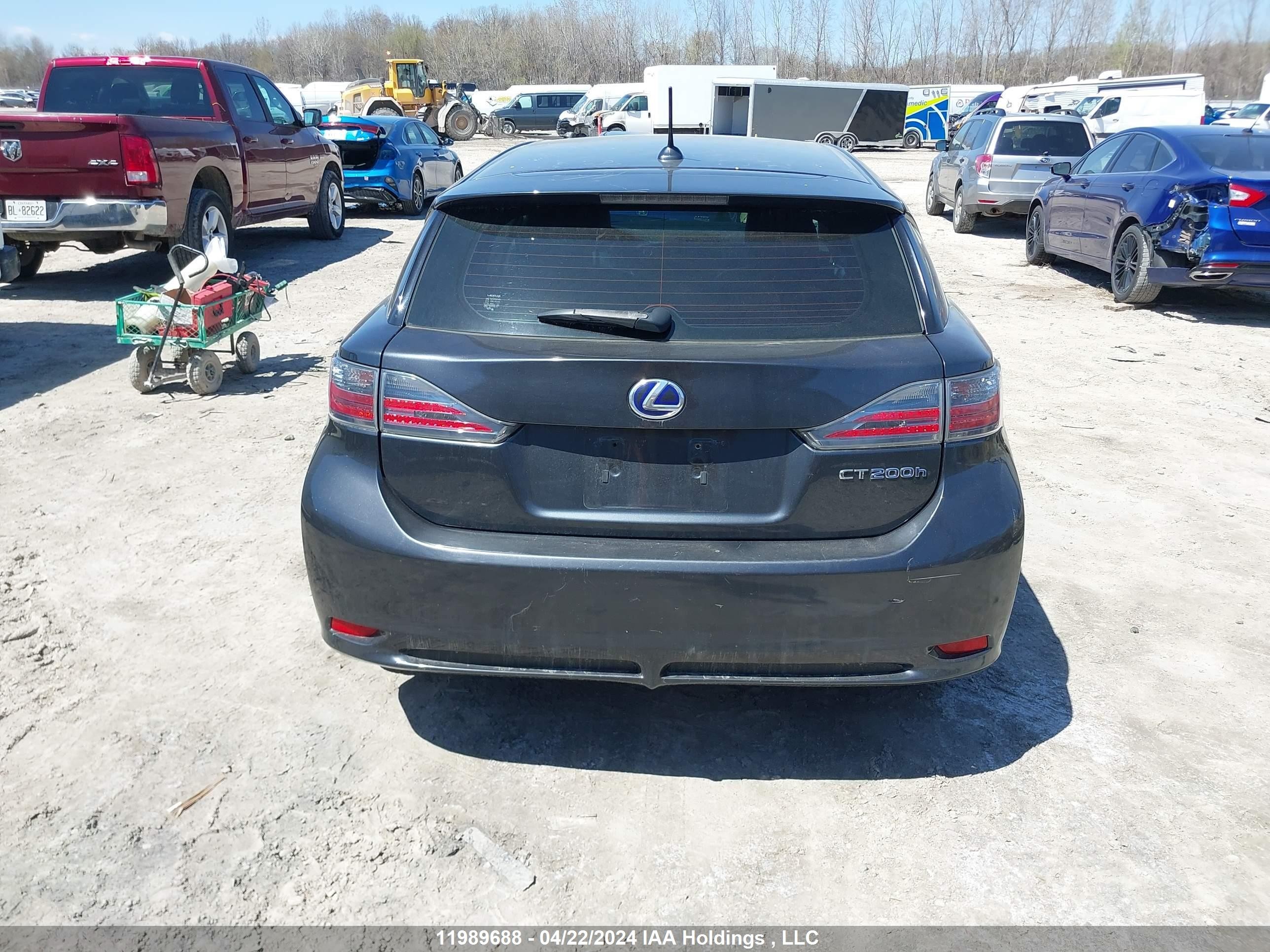 Photo 15 VIN: JTHKD5BH9B2034618 - LEXUS CT 