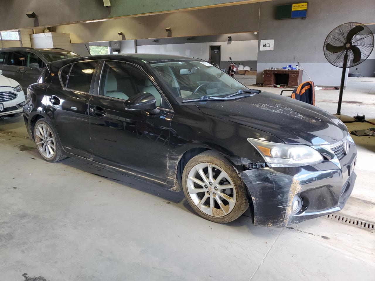 Photo 3 VIN: JTHKD5BH9B2042282 - LEXUS CT 