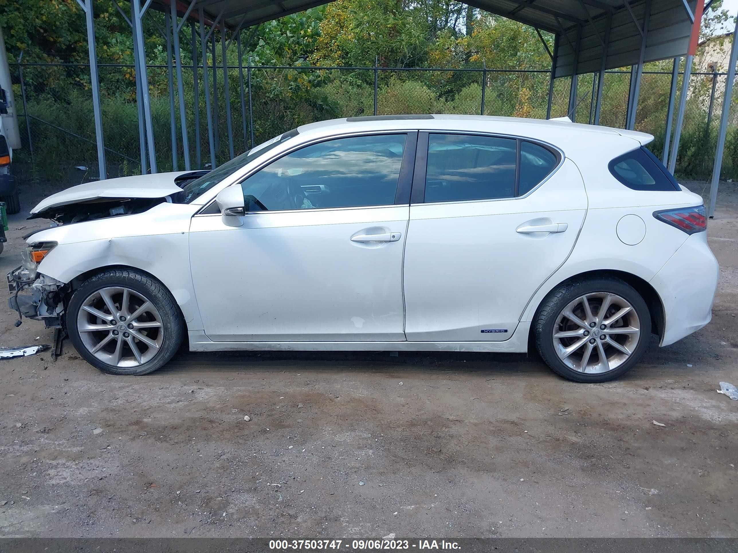 Photo 13 VIN: JTHKD5BH9D2131711 - LEXUS CT 200H 