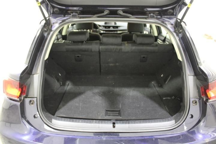 Photo 18 VIN: JTHKD5BHX02337808 - LEXUS CT-SERIES HATCHBACK 