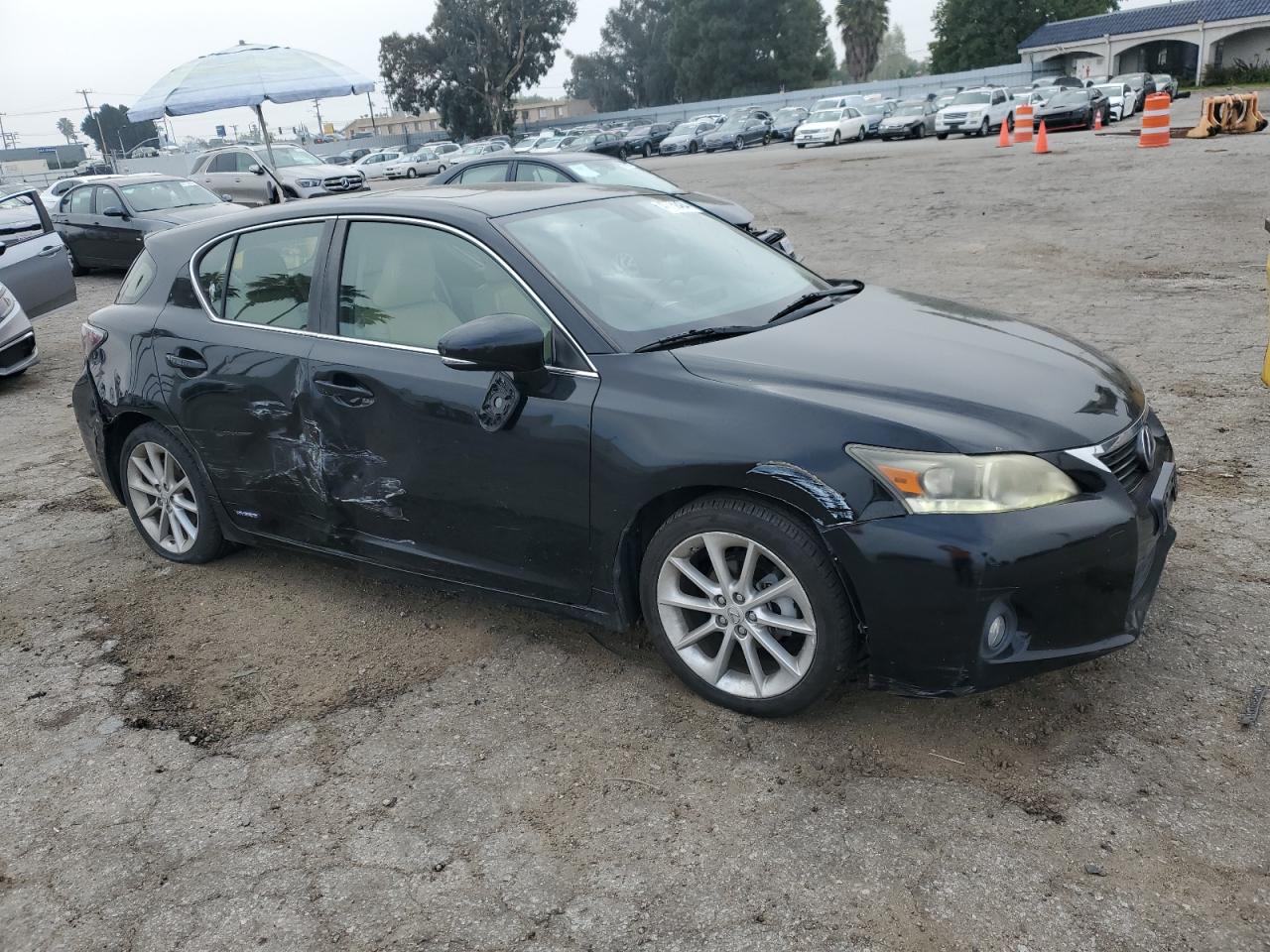 Photo 3 VIN: JTHKD5BHXC2102135 - LEXUS CT 