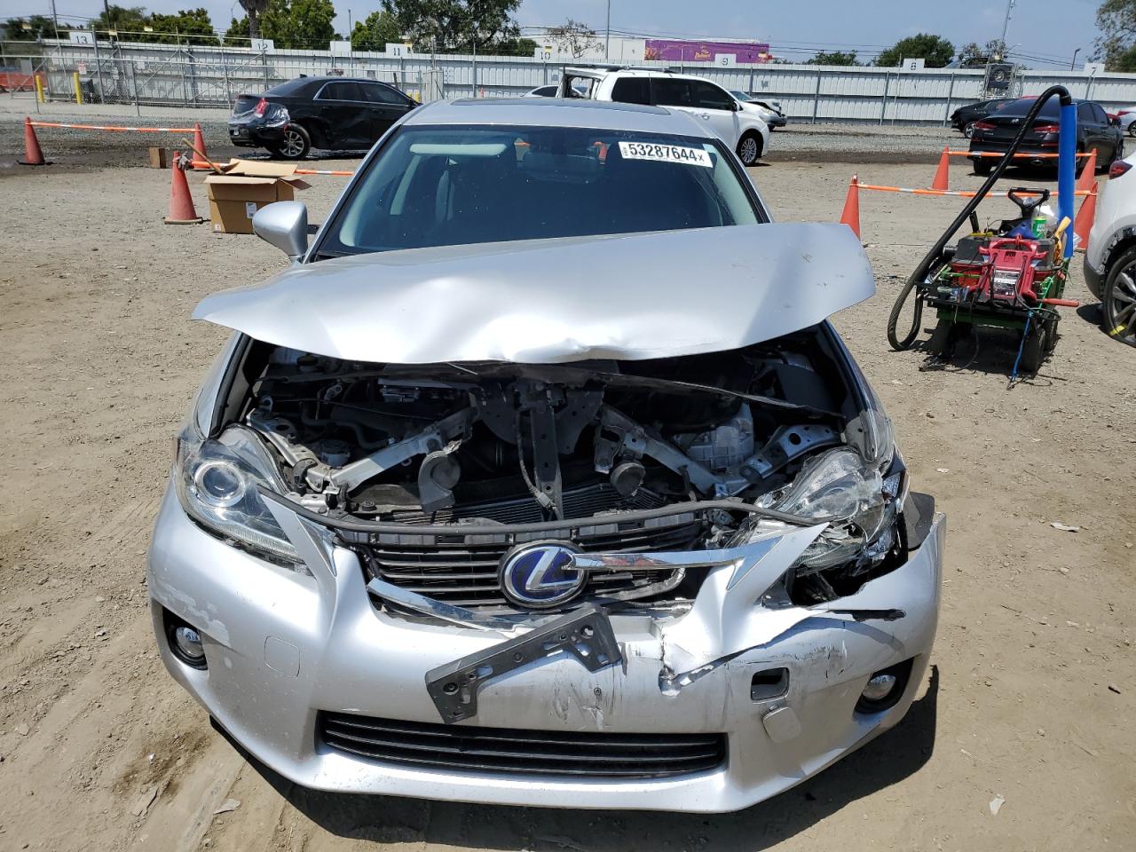 Photo 4 VIN: JTHKD5BHXC2102846 - LEXUS CT 