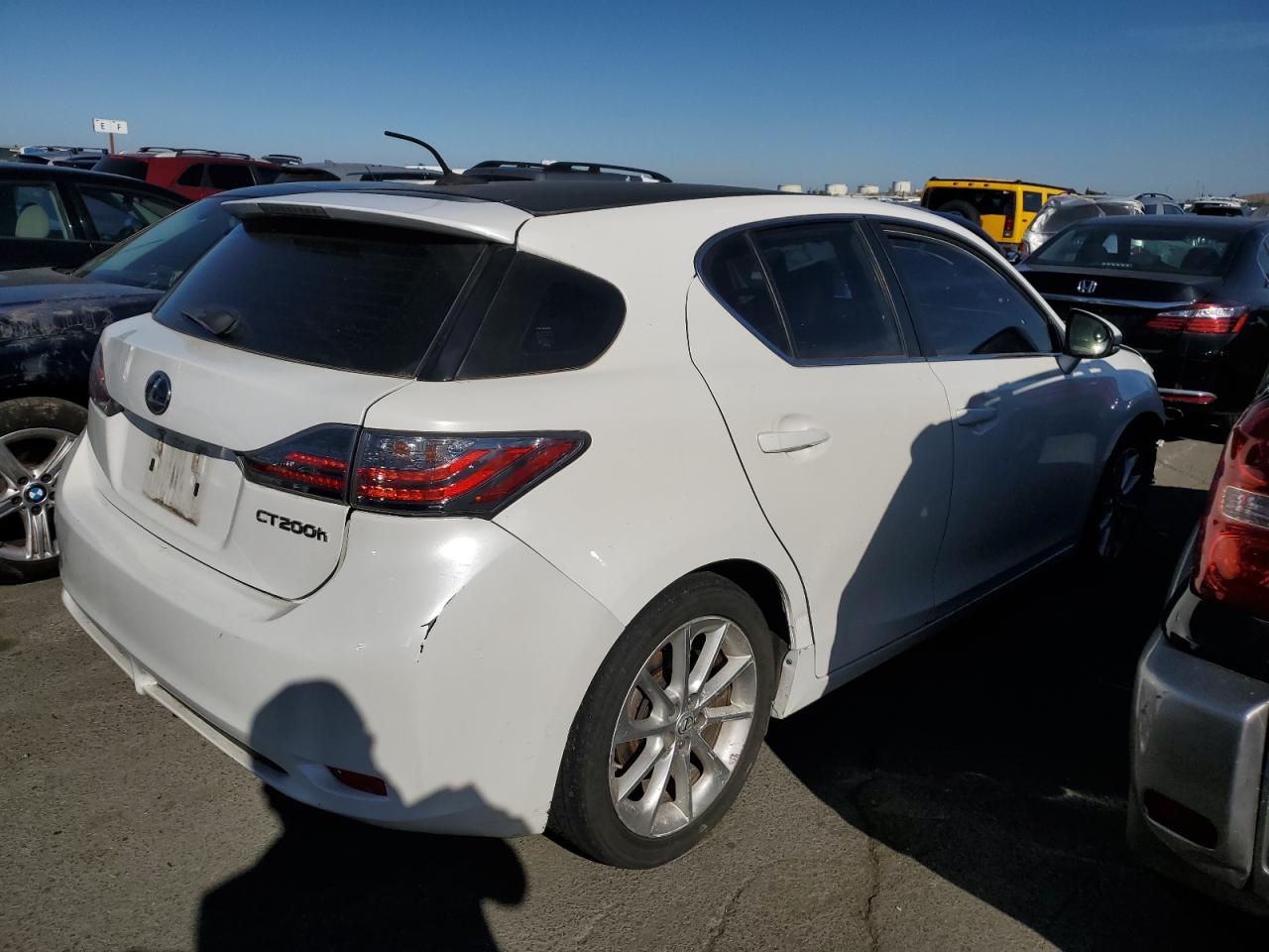 Photo 2 VIN: JTHKD5BHXD2124475 - LEXUS CT 