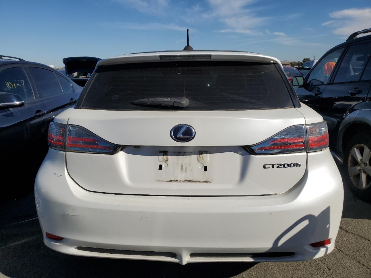 Photo 5 VIN: JTHKD5BHXD2124475 - LEXUS CT 