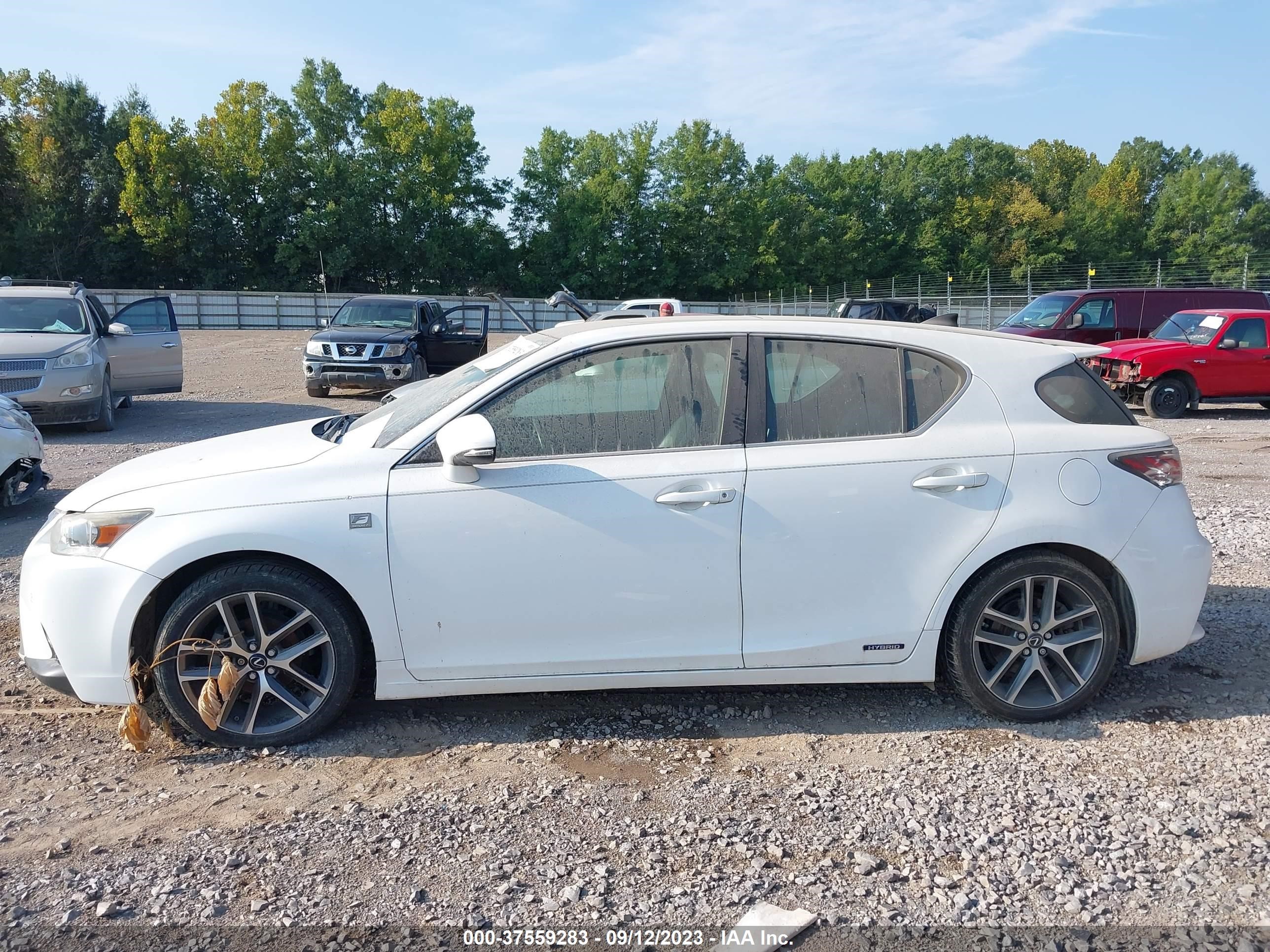 Photo 13 VIN: JTHKD5BHXE2175234 - LEXUS CT 