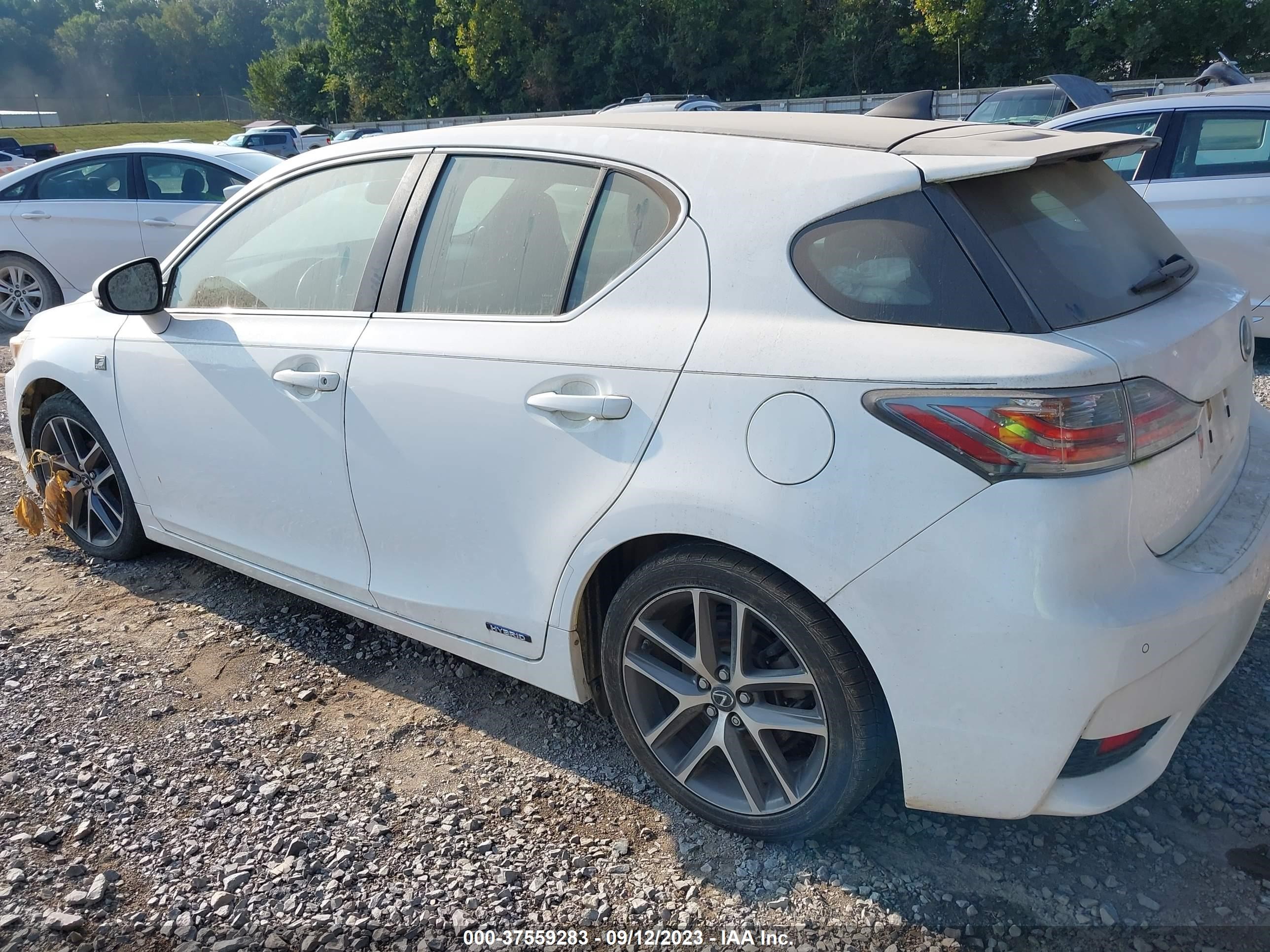 Photo 2 VIN: JTHKD5BHXE2175234 - LEXUS CT 