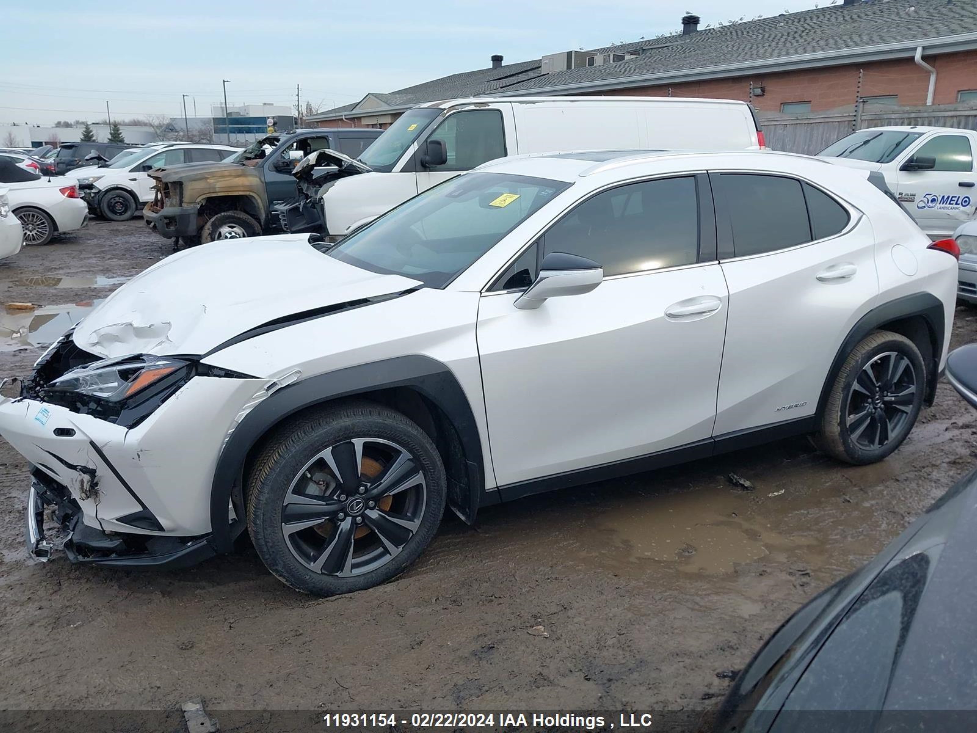 Photo 13 VIN: JTHL9JBHXL2021702 - LEXUS UX 