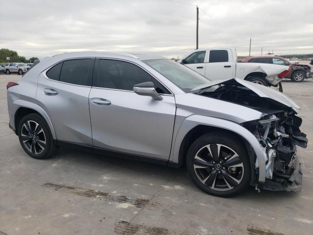 Photo 3 VIN: JTHP6JBH2R2180555 - LEXUS UX 250H PR 