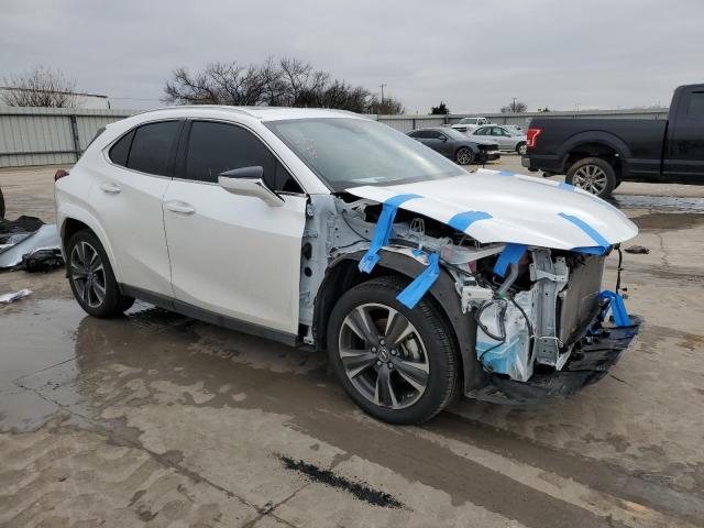 Photo 3 VIN: JTHP6JBH6P2143571 - LEXUS UX 250H PR 