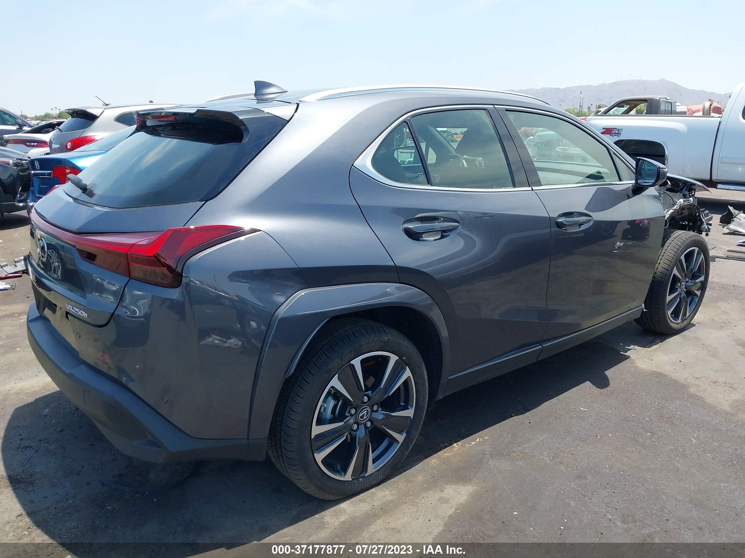 Photo 3 VIN: JTHP6JBH9P2146304 - LEXUS UX250H 