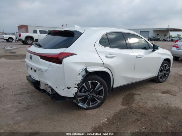 Photo 3 VIN: JTHP6JBHXR2184143 - LEXUS UX 