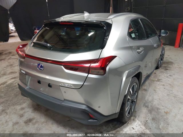 Photo 3 VIN: JTHP9JBH0N2063249 - LEXUS UX 250H 