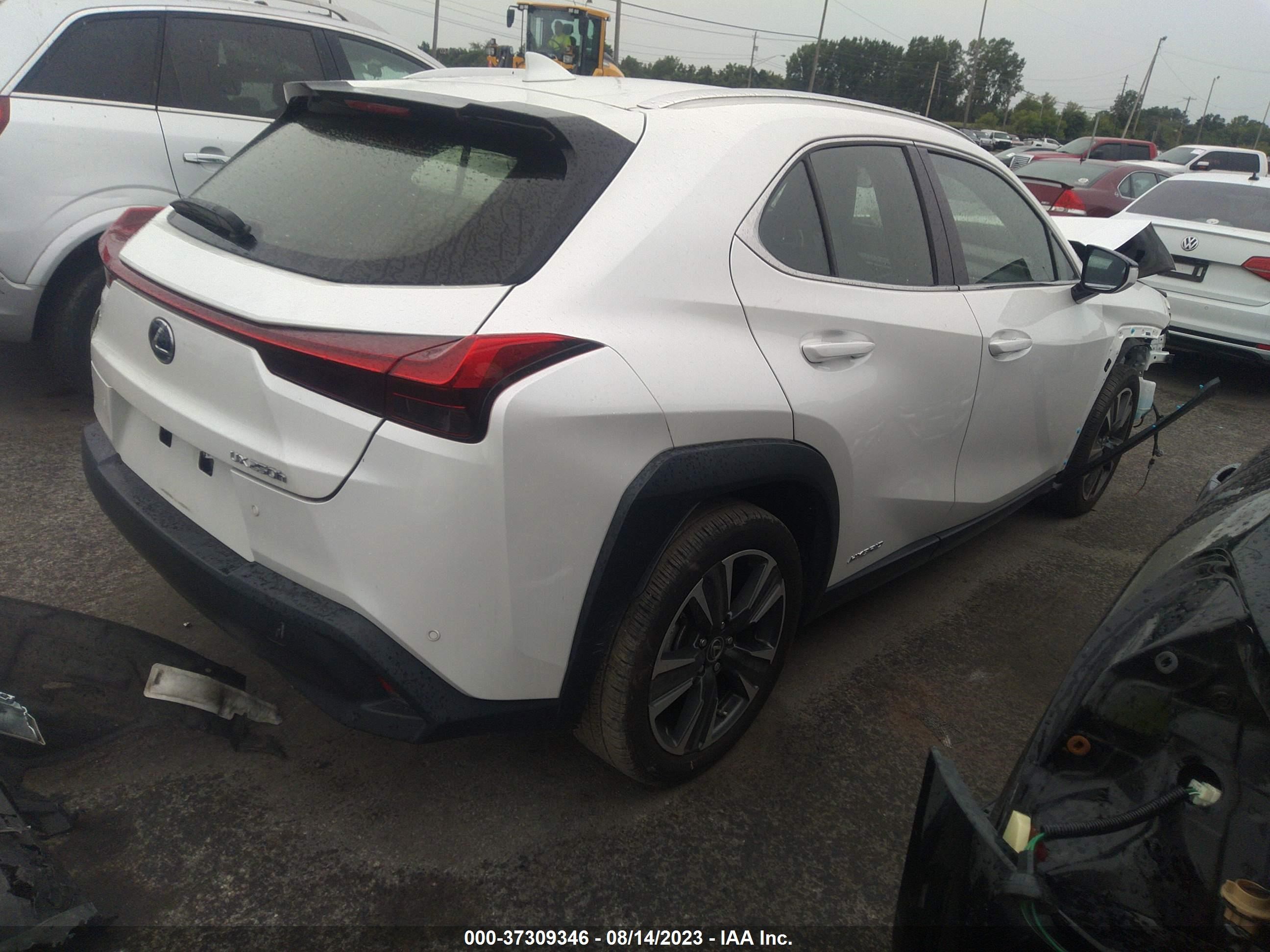 Photo 3 VIN: JTHP9JBH1M2044949 - LEXUS UX 