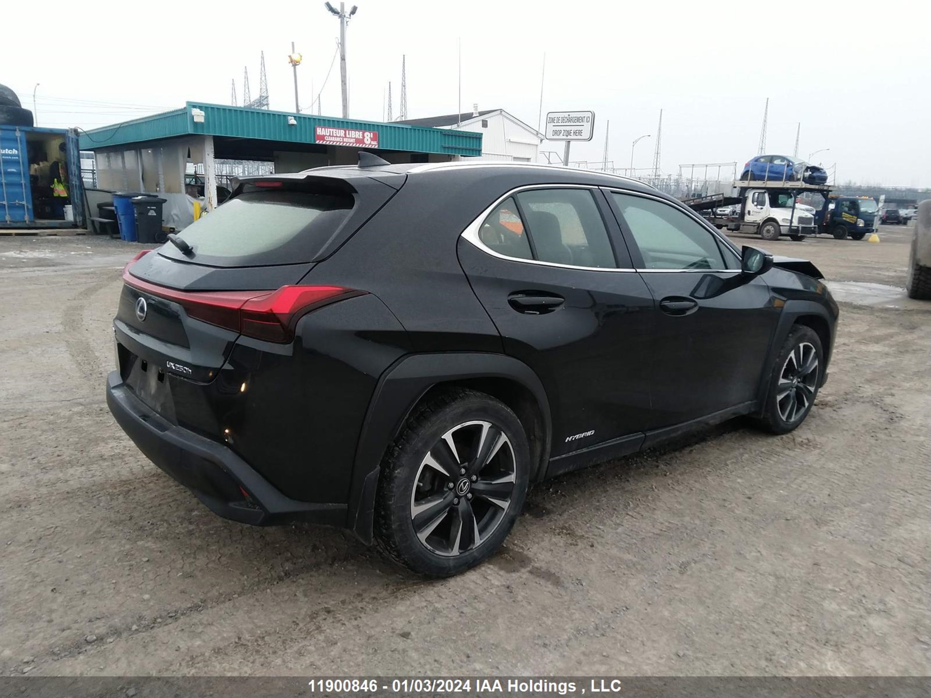 Photo 3 VIN: JTHP9JBH3L2034664 - LEXUS UX 