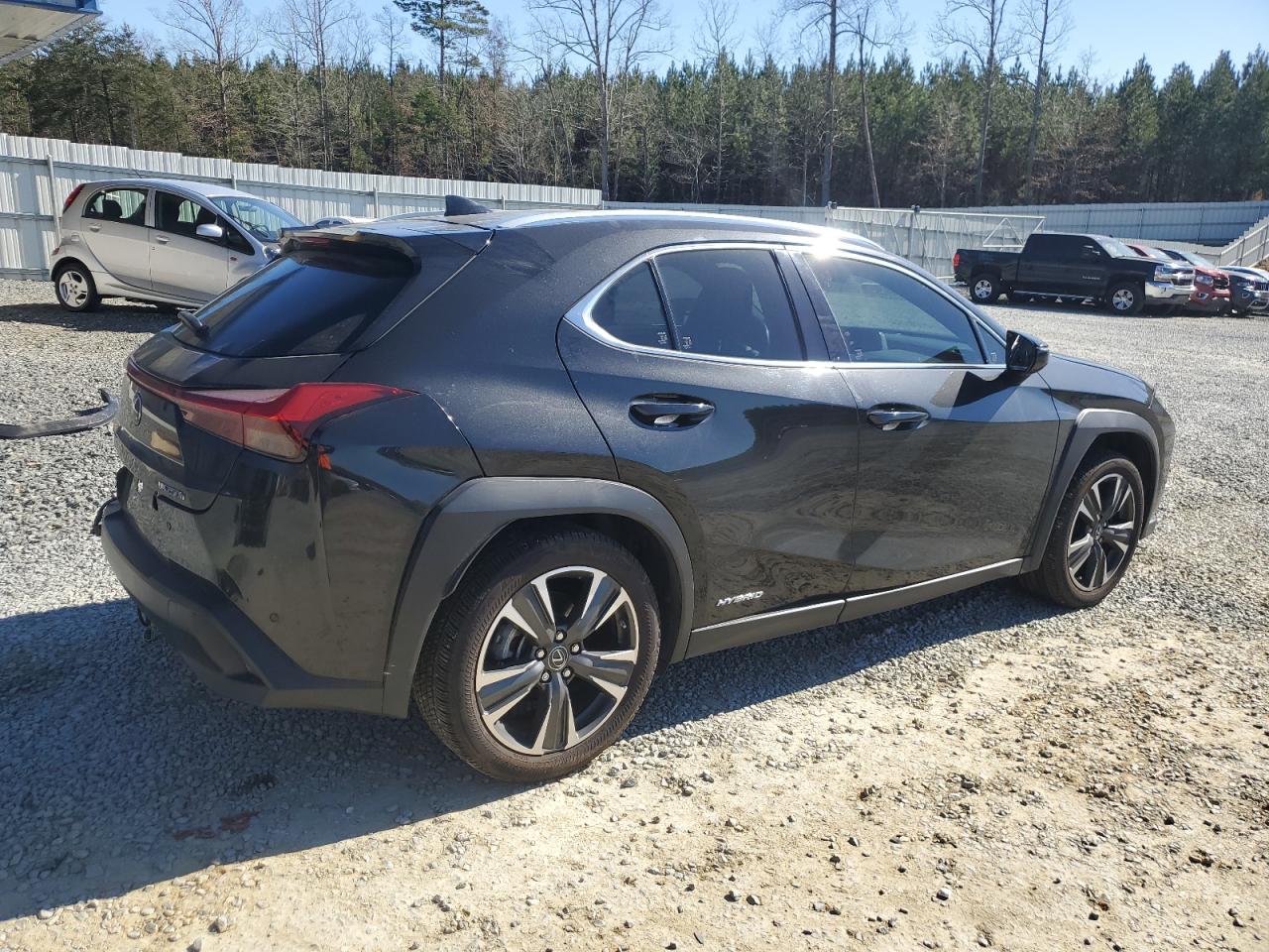 Photo 2 VIN: JTHP9JBH3M2037131 - LEXUS UX250H 