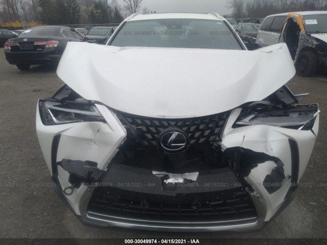 Photo 5 VIN: JTHP9JBH4L2030719 - LEXUS UX 