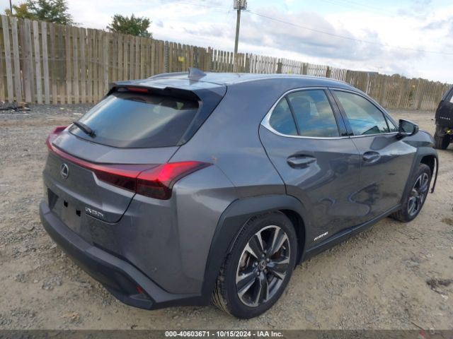 Photo 3 VIN: JTHP9JBH4M2040734 - LEXUS UX 