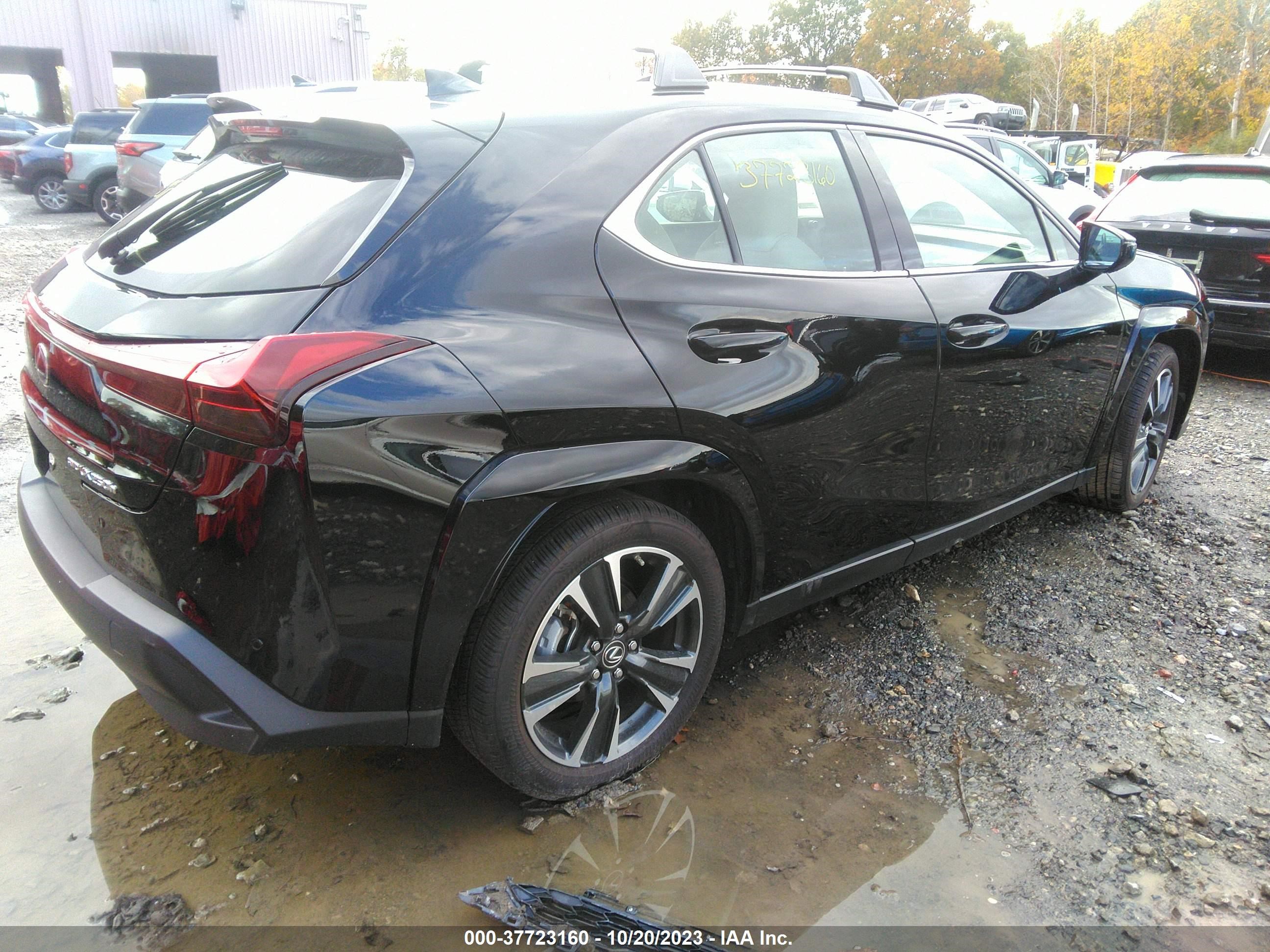 Photo 3 VIN: JTHP9JBH5P2069843 - LEXUS UX 