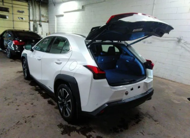 Photo 2 VIN: JTHP9JBH8M2044107 - LEXUS UX 