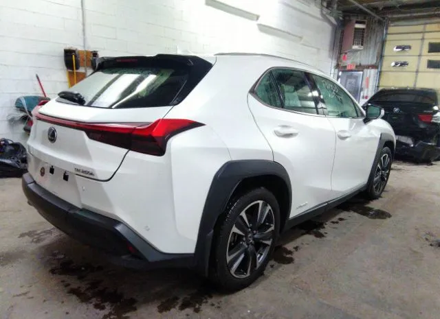 Photo 3 VIN: JTHP9JBH8M2044107 - LEXUS UX 