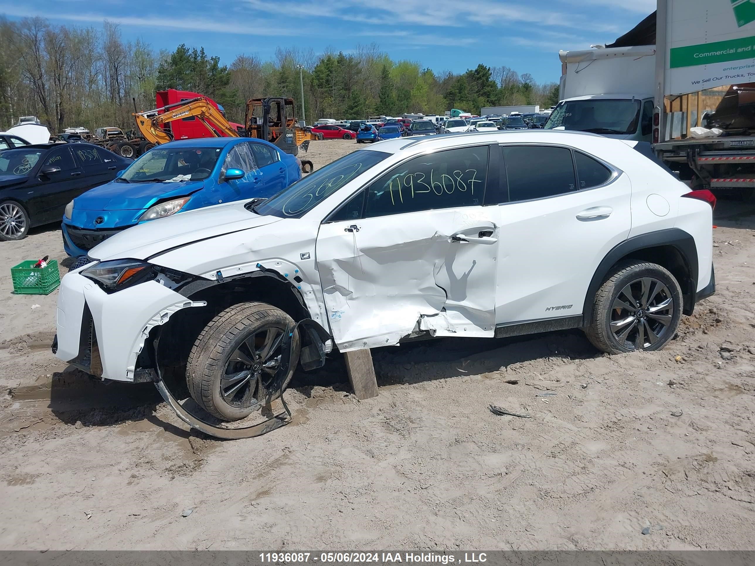 Photo 14 VIN: JTHR9JBH3M2036893 - LEXUS UX 