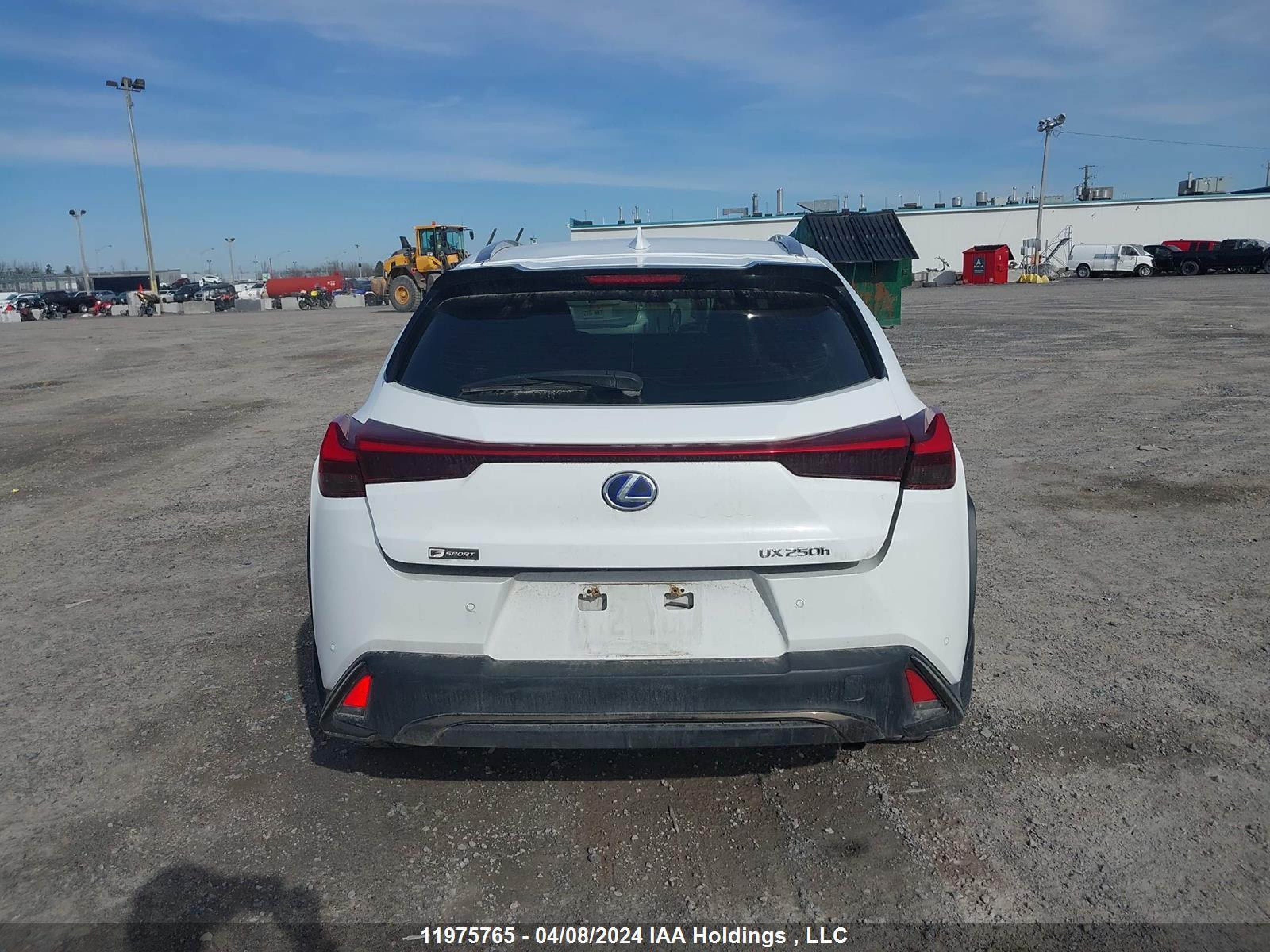 Photo 15 VIN: JTHR9JBHXL2031625 - LEXUS UX 