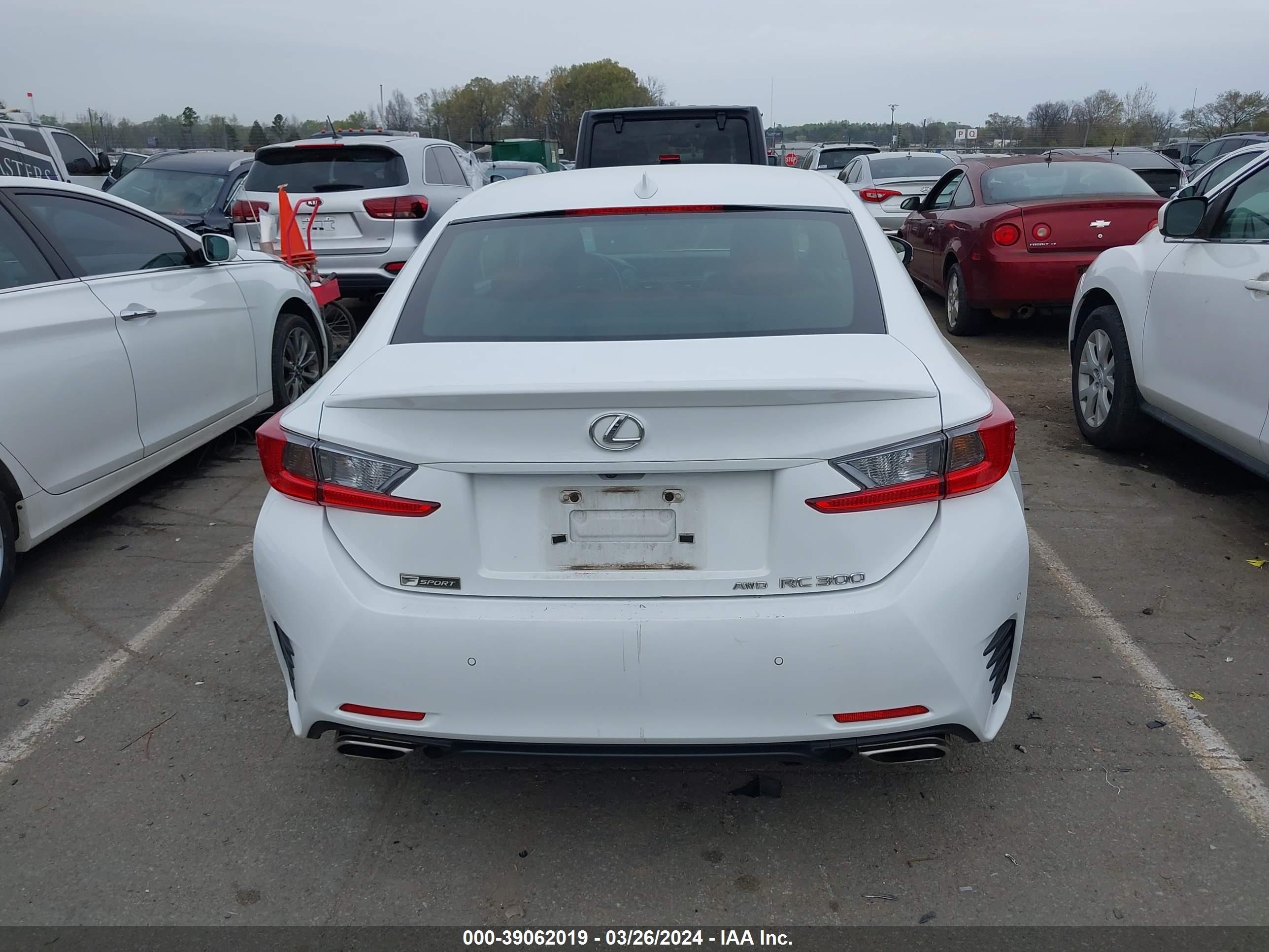 Photo 15 VIN: JTHS85BC8J5004371 - LEXUS RC 