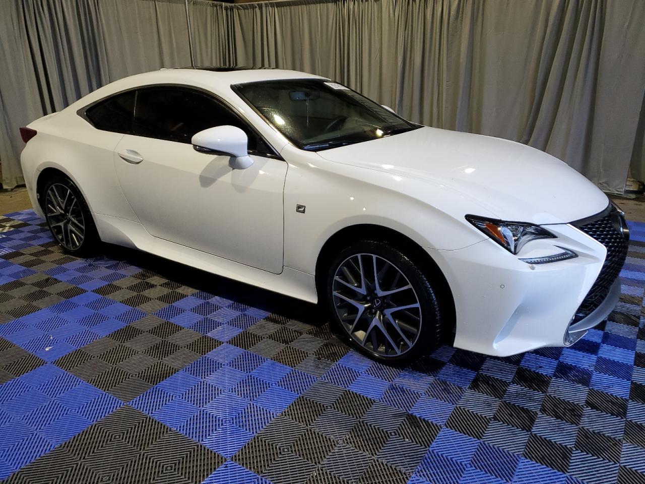 Photo 3 VIN: JTHSM5BC3G5000507 - LEXUS RC 