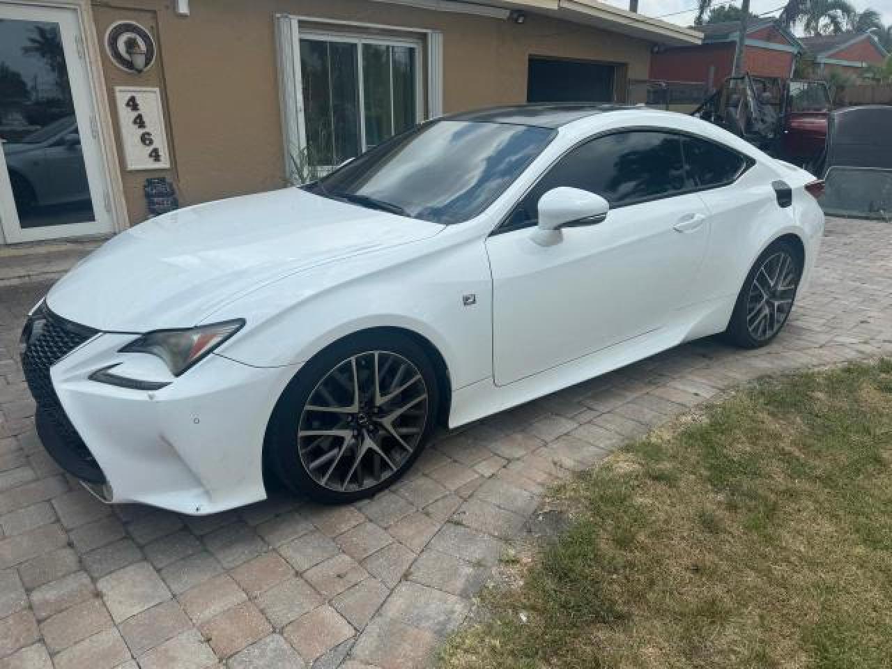 Photo 2 VIN: JTHSM5BC3H5003506 - LEXUS RC300 