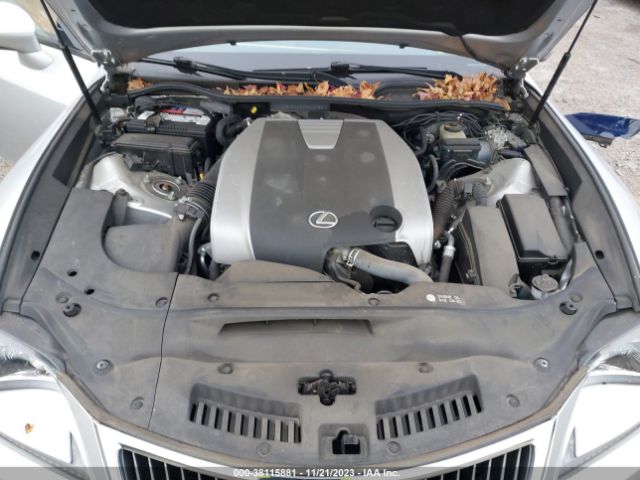 Photo 9 VIN: JTHSM5BC8G5000762 - LEXUS RC 300 