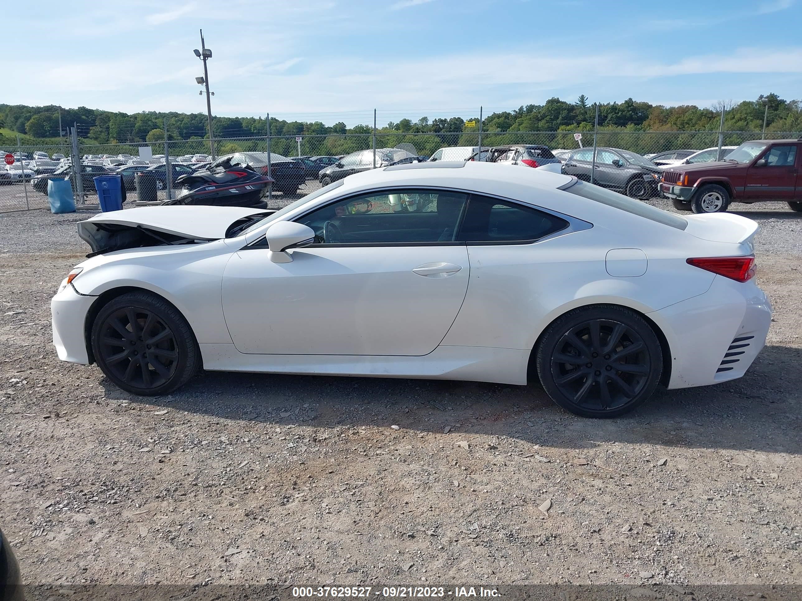 Photo 13 VIN: JTHSM5BCXH5003535 - LEXUS RC 