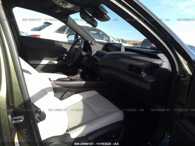 Photo 4 VIN: JTHU9JBH3K2003920 - LEXUS UX 