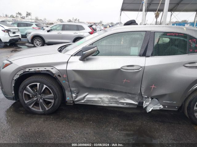 Photo 5 VIN: JTHU9JBH4K2010147 - LEXUS UX 250H 