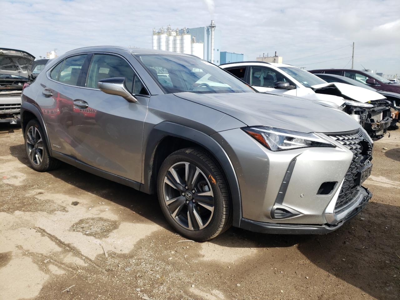 Photo 3 VIN: JTHU9JBHXK2016275 - LEXUS UX 