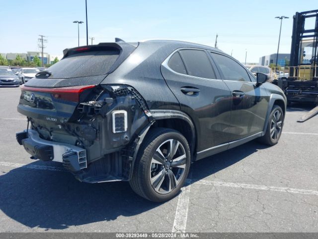 Photo 3 VIN: JTHX3JBH0M2033118 - LEXUS UX 200 