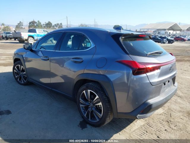 Photo 2 VIN: JTHX3JBH2M2042130 - LEXUS UX 