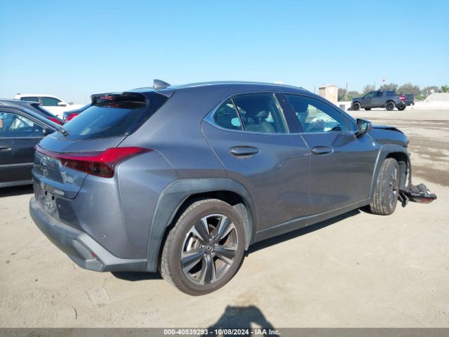 Photo 3 VIN: JTHX3JBH2M2042130 - LEXUS UX 