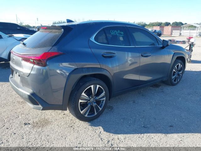 Photo 3 VIN: JTHX3JBH4N2055656 - LEXUS UX 