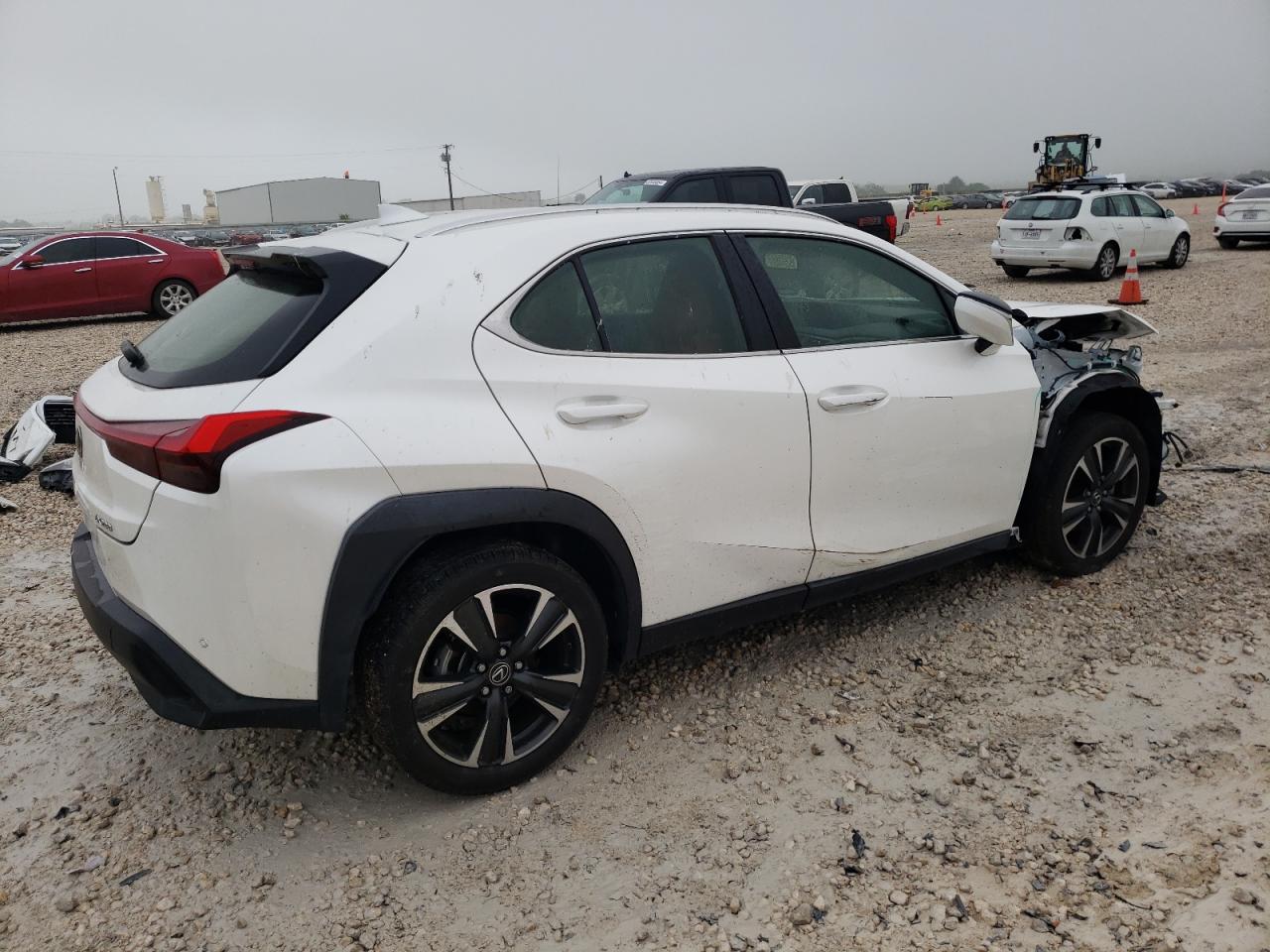 Photo 2 VIN: JTHX3JBH6M2036749 - LEXUS UX 200 