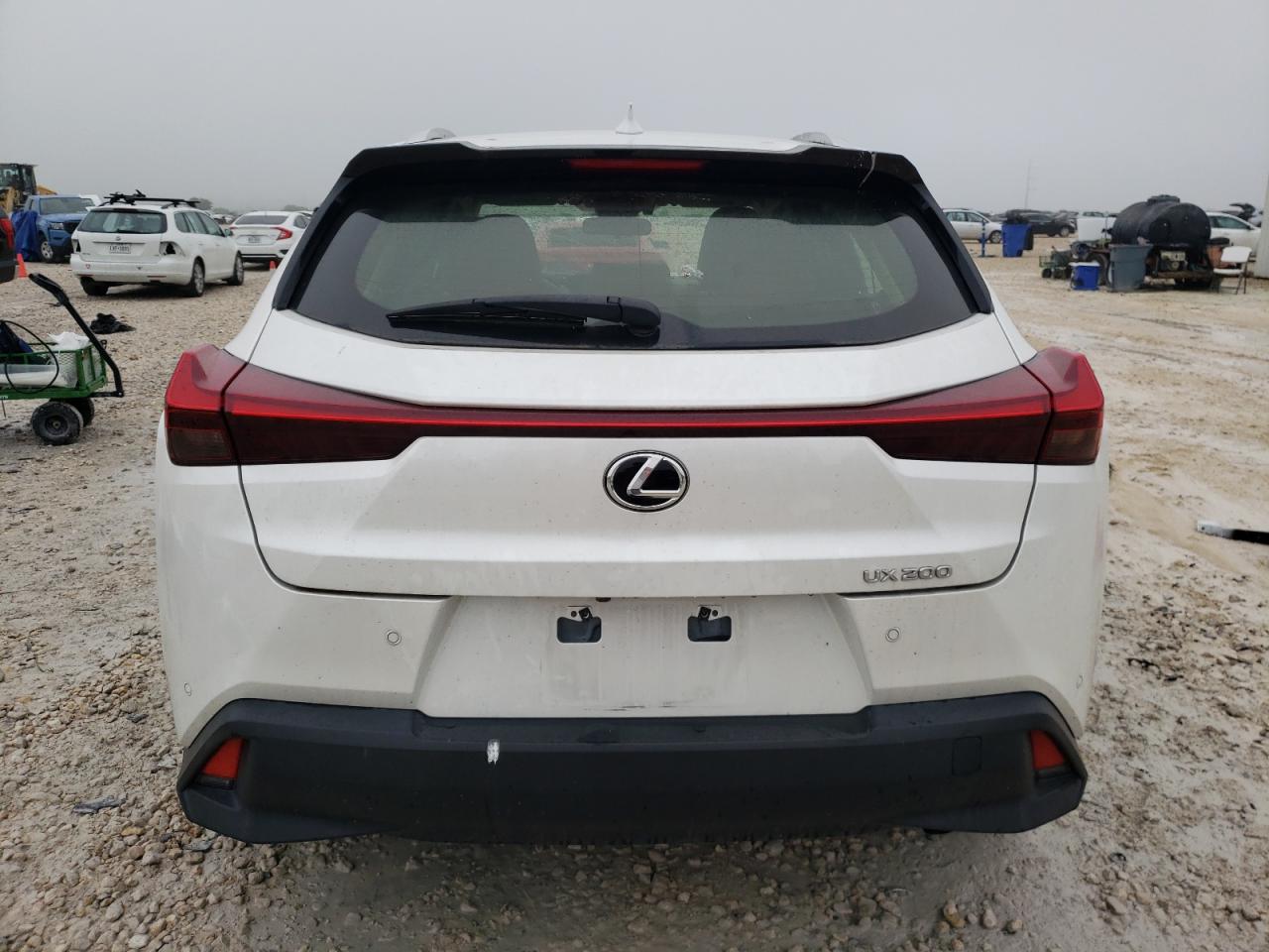 Photo 5 VIN: JTHX3JBH6M2036749 - LEXUS UX 200 