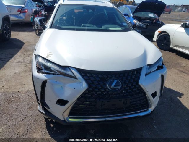 Photo 5 VIN: JTHX3JBH7L2021689 - LEXUS UX 200 